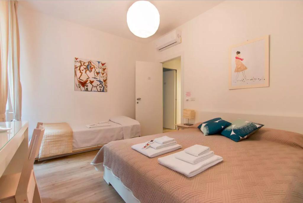 Via Colombo Holiday Rooms La Spezia Ngoại thất bức ảnh