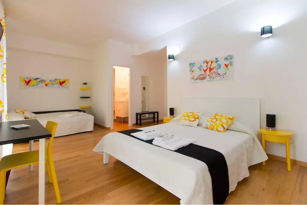 Via Colombo Holiday Rooms La Spezia Ngoại thất bức ảnh