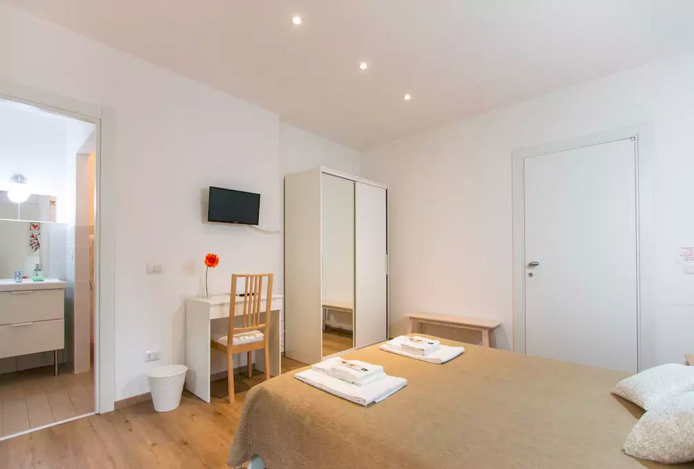 Via Colombo Holiday Rooms La Spezia Ngoại thất bức ảnh