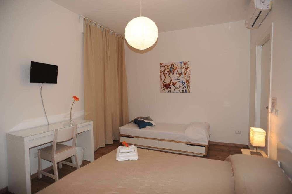 Via Colombo Holiday Rooms La Spezia Ngoại thất bức ảnh